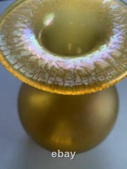 8.5 Czech Bohemian Poschinger Glass Gold Carnival Iridescent Stretch Vase 1900s