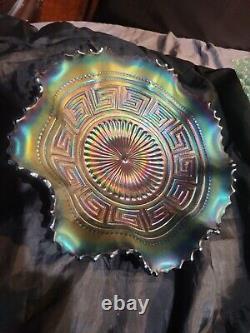 AWESOME Purple Northwood Carnival Glass Greek Key Ruffled Bowl. Excellent Cond