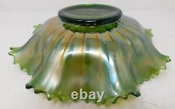 C. 1919 Emerald Green Northwood Carnival Glass Peacocks on the Fence 9 Bowl VGC