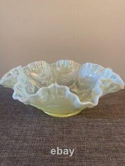 Carnival Glass Fenton Iridescent Farmyard Bowl