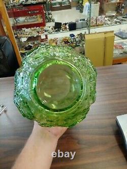 FANTASTIC IMPERIAL GREEN POPPY SHOW VASE WithSTICKER IRIDESCENT