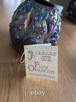 FENTON Plum CARNIVAL LILY OF THE VALLEY FAIRY LAMP PURPLE OPALESCENT LAMP