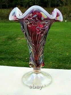 Fenton Art Glass Plum Opalescent Carnival Glass Daffodil Vase 7.5H Mint