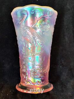 Fenton PINK CHAMPAGNE CARNIVAL IRIDESCENT OPALESCENT PEACOCK VASE