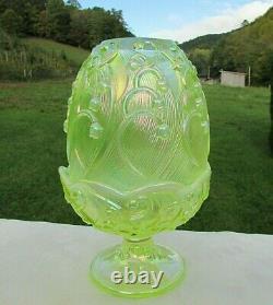 Fenton Topaz Opalescent Carnival Glass Lily of the Valley Fairy Lamp 7H 1990