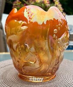 FentonORANGE OPALESCENT CARNIVAL ATLANTIS KOI FISH VASE. 1980's. Gorgeous