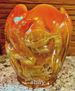 FentonORANGE OPALESCENT CARNIVAL ATLANTIS KOI FISH VASE. 1980's. Gorgeous