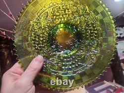 Northwood-Carnival Glass-Electric Green Grape & Cable-Plate Excellent Condition