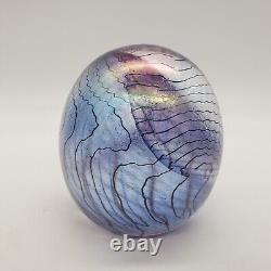 Philabaum Studios Iridescent Art Carnival Glass Egg Reptillian Paperweight 1996