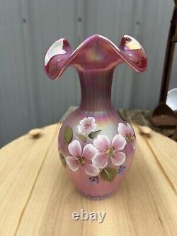 RARE Fenton Raspberry Plum Carnival Opalescent Iridescent Ruffled Glass Vase 9