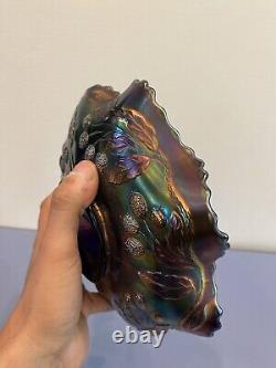 STUNNING VTG FENTON PEACOCK & URN Blue Dark Iridescent Carnival Glass Bowl 9W