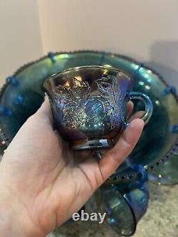 Stunning Vintage Iridescent Indiana Glass Blue Harvest Grape Punch Bowl 12 Cups