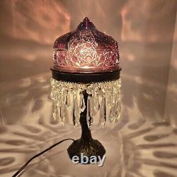 Vintage FENTON Carnival Iridescent Purple Amethyst Daisy and Button Glass Lamp