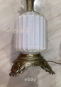 Vintage MCM Hollywood Regency Carnival White Iridescent Glass Table Lamp